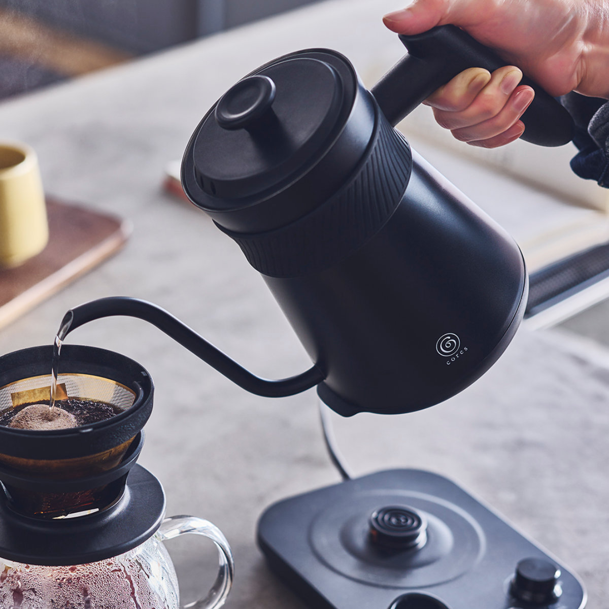 Cores フリータイムケトル 0.8L ドリップケトル ( コレス ケトル 電気ケトル ドリップポット コーヒーポット ハンドドリップ ドリップ コーヒー 珈琲 温度調節 保温機能 800ml 細口 おしゃれ )