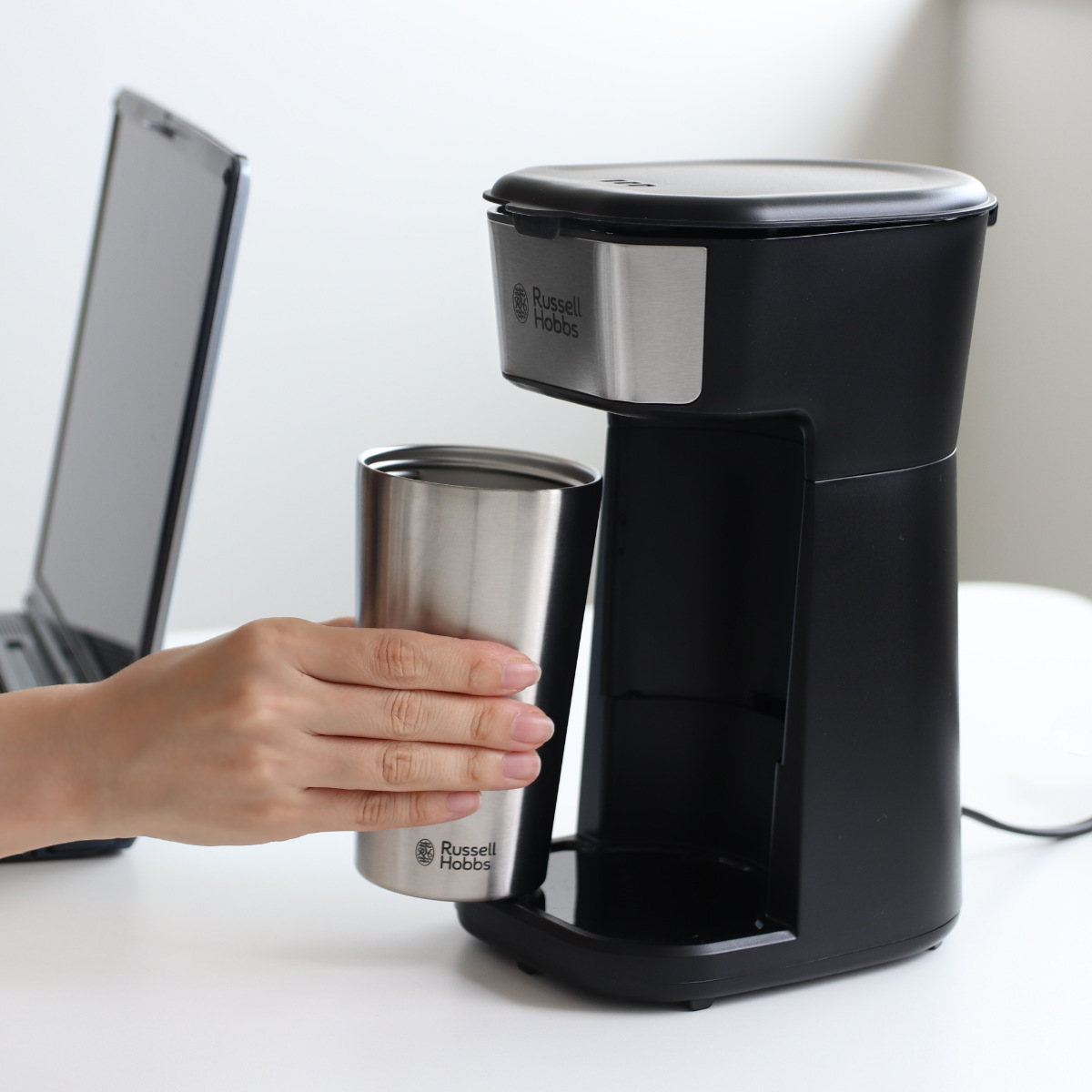Russell Hobbs コーヒーメーカー タンブラー付き タンブラードリップ ( ラッセルホブス 珈琲メーカー コンパクト 1杯 専用タンブラー付き シャワードリップ式 ドリップ ペーパレス 簡単 おしゃれ )