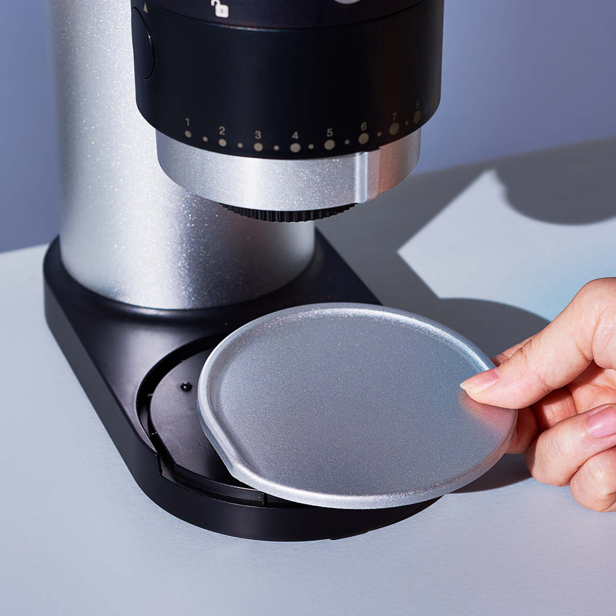 コーヒーミル Cores コーングラインダー ( コレス おしゃれ 電動 カッター コーヒーグラインダー 電動コーヒーミル 粉末 コーヒー豆 ひき機 水洗い可能 豆挽き 電動ミル ドリップコーヒー 珈琲 コーヒー )