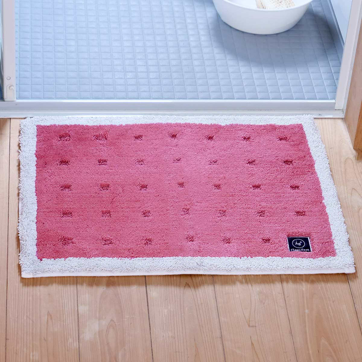 バスマット 乾度良好 Ag+ クリーンフット 45×60cm ( マット バス用品 速乾 吸水速乾 Ag抗菌 抗菌 銀イオン 足拭きマット 足ふきマット お風呂マット 浴室マット 除菌 吸水 洗える お風呂 ) 【ベージュ】 ベージュ