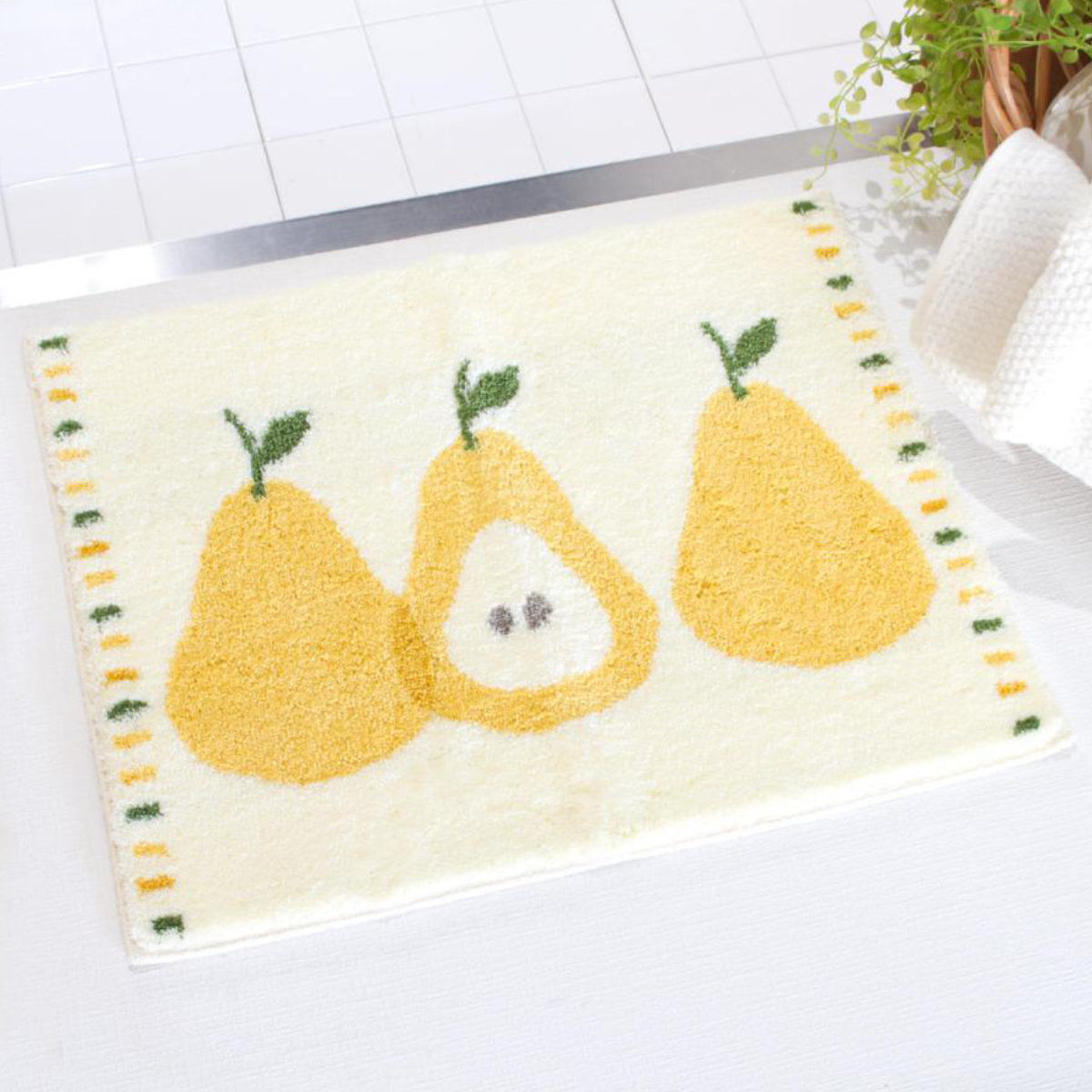 バスマット 乾度良好 ミネット カーム 48×60cm 速乾 Ag抗菌 ( マット 足ふきマット 風呂マット 防臭 大判 銀 銀イオン 北欧 抗菌 銀抗菌 吸水マット お風呂マット 足拭きマット 浴室マット すべり止め 日本製 ウィルトン織り ) 【グレー】 グレー