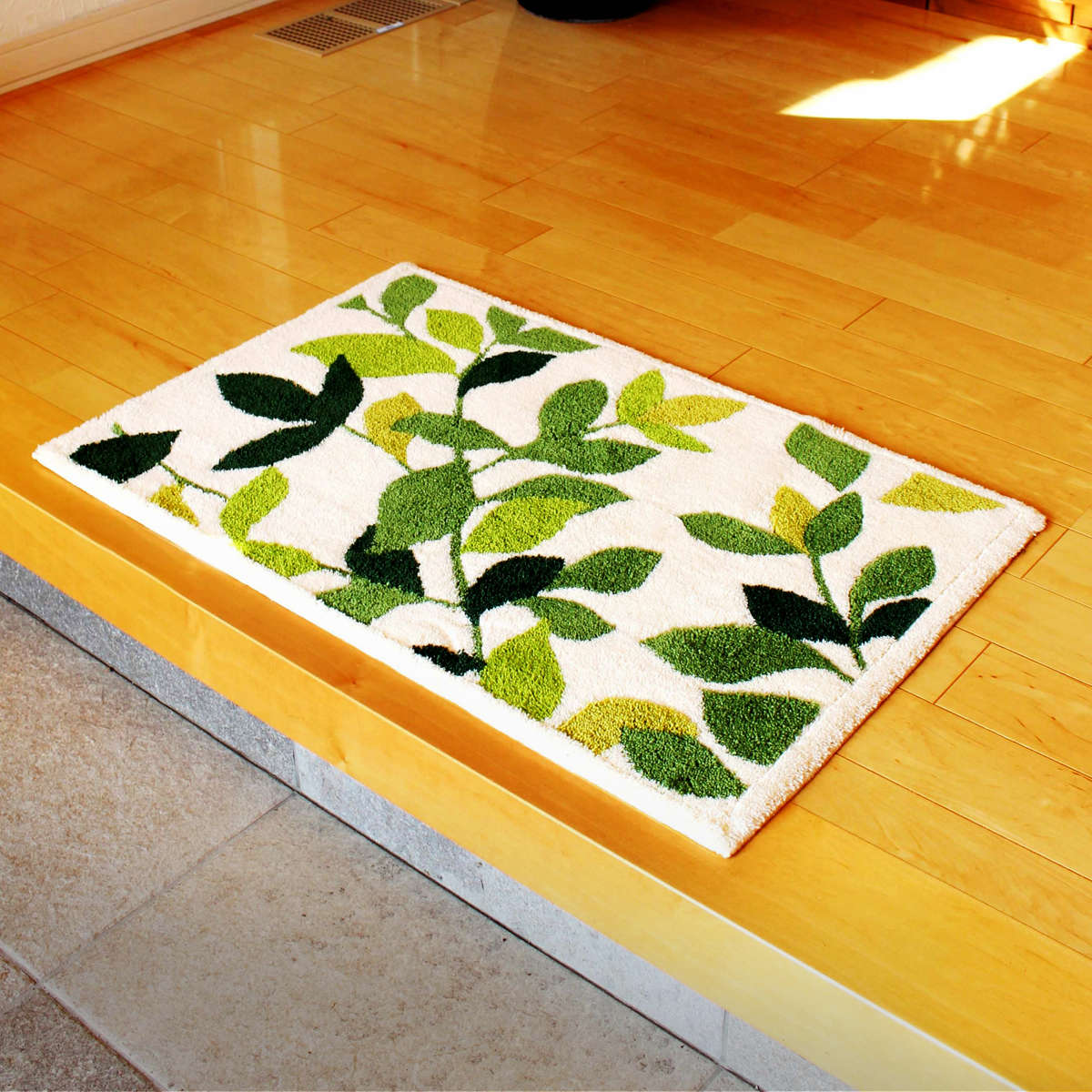 玄関マット 洗える コーナー吸着 50×80 cm 室内 ( 滑り止め ズレにくい 玄関 屋内 角形 日本製 マット エントランスマット 室内用玄関マット 洗面所 脱衣所 室内用 長方形 おしゃれ ナチュラル 抗菌 防臭 すべり止め ノンスリップ ) 【イノセントデイジー】 イノセントデイジー