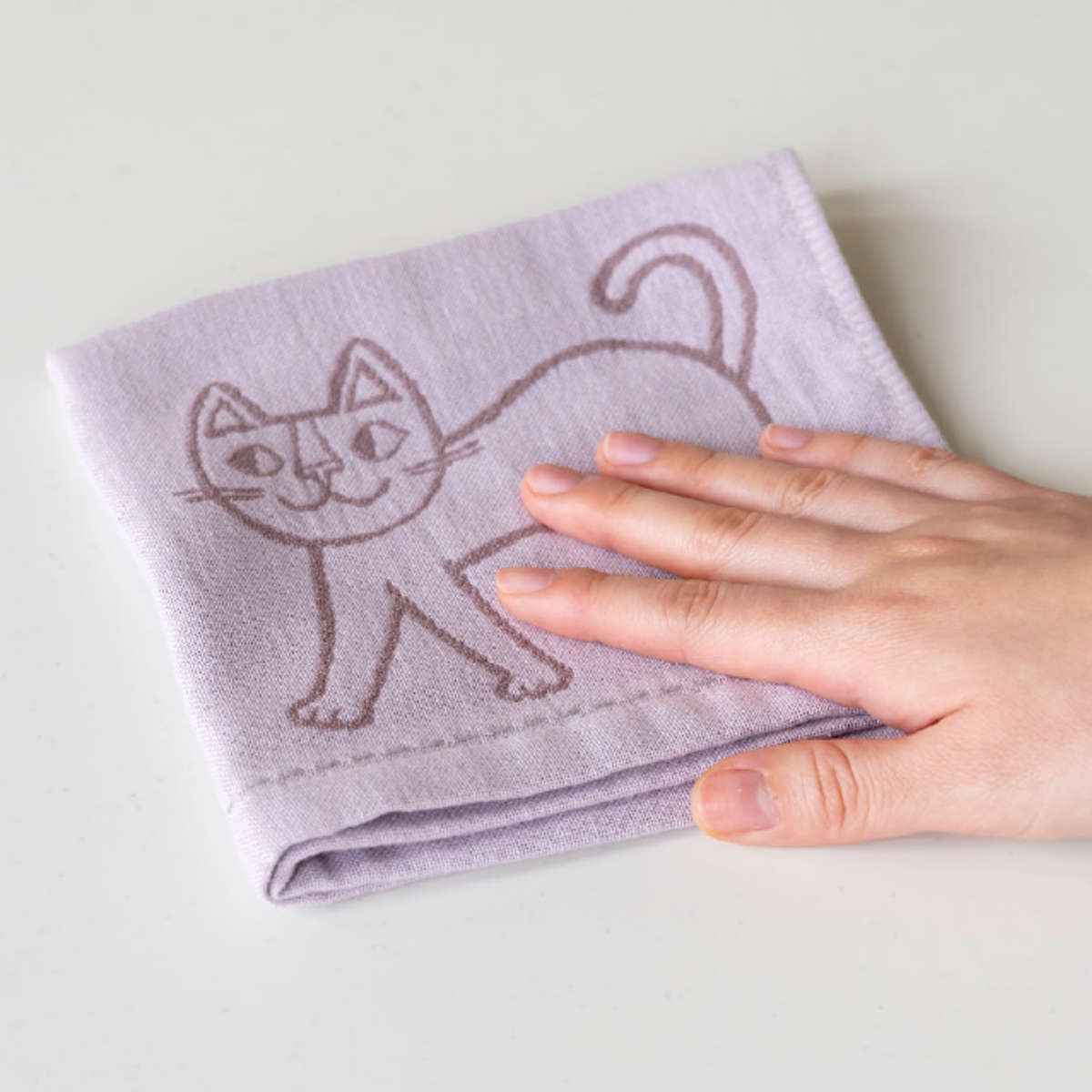 布巾 おかべてつろう Ag+ 抗菌 ふきん ( キッチンクロス フキン クロス 銀イオン 光触媒抗菌 ネコ ねこ 可愛い キッチン用 台拭き 食器拭き 台ふきん おしぼり キッチンタオル 万能 キッチングッズ ) 【ピンク】 ピンク