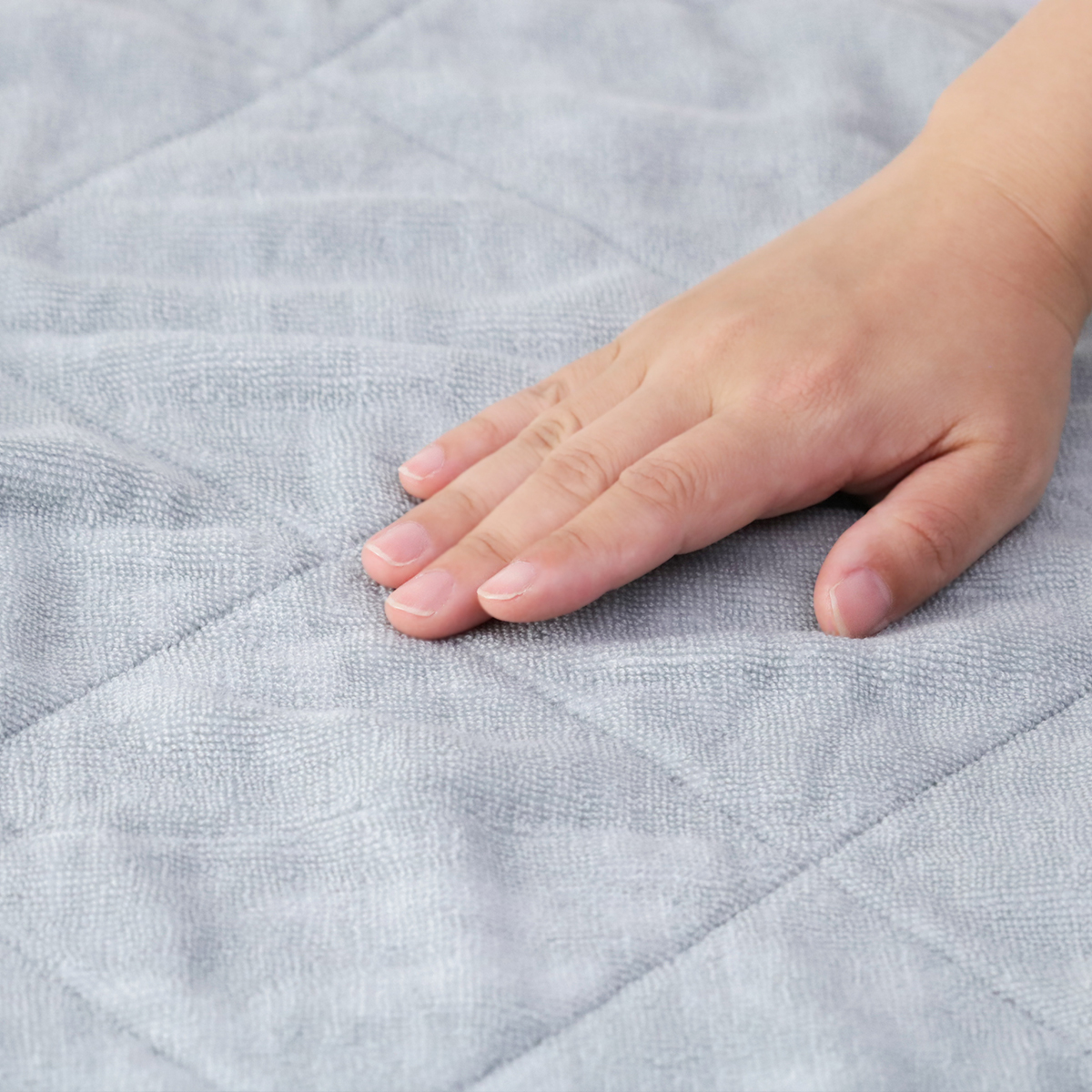 バスマット 35×60cm カララカ 洗濯機 乾燥機使用OK ラベル タオルバスマット タオル地 ( 足ふきマット 風呂マット 抗菌 防臭 乾度良好 吸水マット お風呂マット 足拭きマット 洗面マット 速乾 銀イオン ふわふわ 重ねタオル 60 35 ) 【ピンク】 ピンク