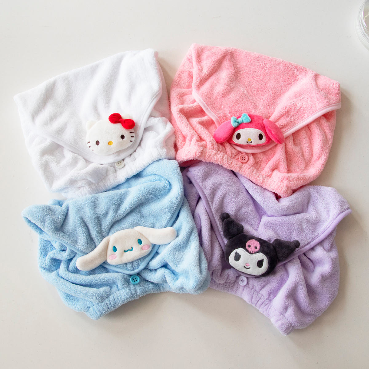 ヘアキャップ サンリオ サンリオキャラクターズ （ SANRIO サンリオキャラクター ヘアターバン 吸水 速乾 マイクロファイバー ハローキティ マイメロディ シナモロール クロミ お風呂上り タオルキャップ ヘアドライ ） 【ハローキティ】