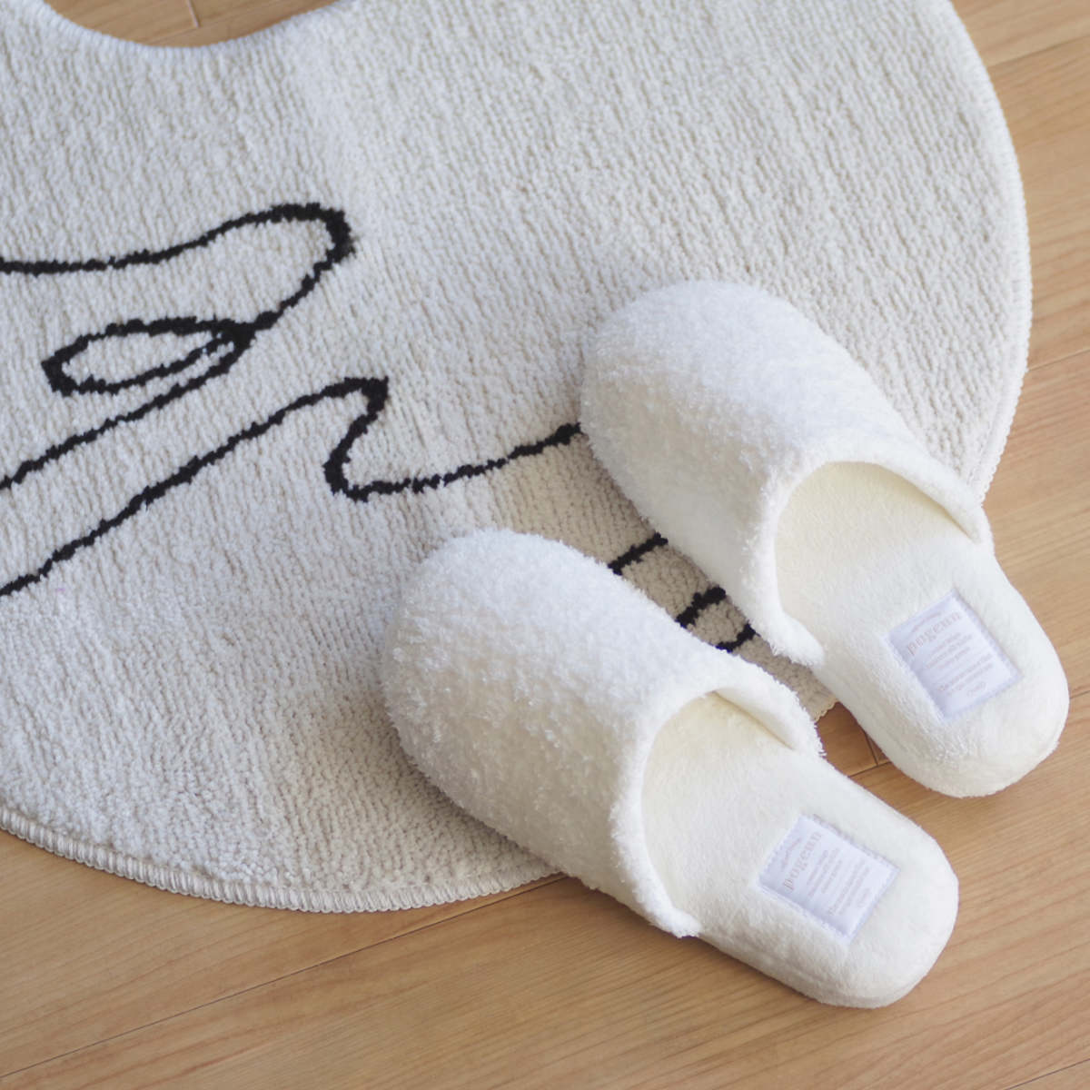 トイレスリッパ pogeun ( スリッパ 24cm トイレ用スリッパ 前詰まり 軽量 韓国風 かわいい シンプル 無地 トイレタリー ルームスリッパ 洗える トイレグッズ トイレ用品 おしゃれ ) 【オフホワイト】 オフホワイト