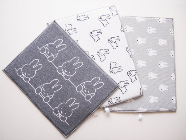 水切りマット 30 40cm ミッフィー 吸水 Dickbruna ダークグレー 大人ミッフィー モノトーンミッフィー 吸水マット 食器乾燥用マット 水切り用品 ディッシュマット 信憑 水切り 食器置き 水切り用マット キッチン Miffy