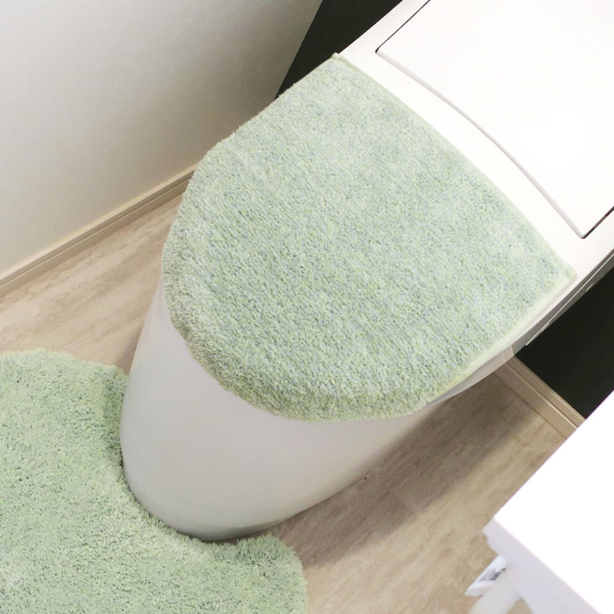 トイレ蓋カバー メリージェラート 兼用フタカバー グリッター ( 蓋カバー 蓋 フタ カバー ふたカバー 兼用タイプ 洗える 吸着 かわいい トイレタリー 普通型 洗浄暖房型 洗濯可 トイレ用品 ラメ パステル ピンク ミント グレー ) 【ピンク】 ピンク