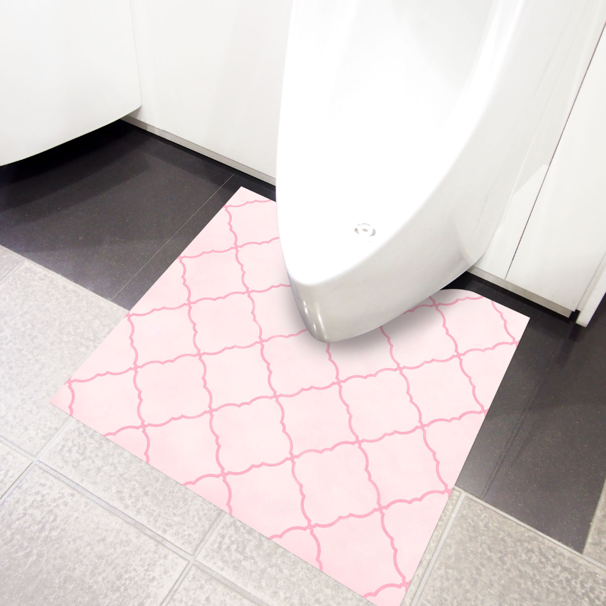 使い捨てトイレマット 15枚入り 60×55cm トイレマット 使い捨て トイレ マット ( 不織布 撥水加工 すべり止め 汚れたら捨てる 男性用小便器 カットできる 清潔 15枚 撥水 滑り止め 衛生的 捨てられる 薄型 60 55 ) 【モロッカンピンク】 モロッカンピンク