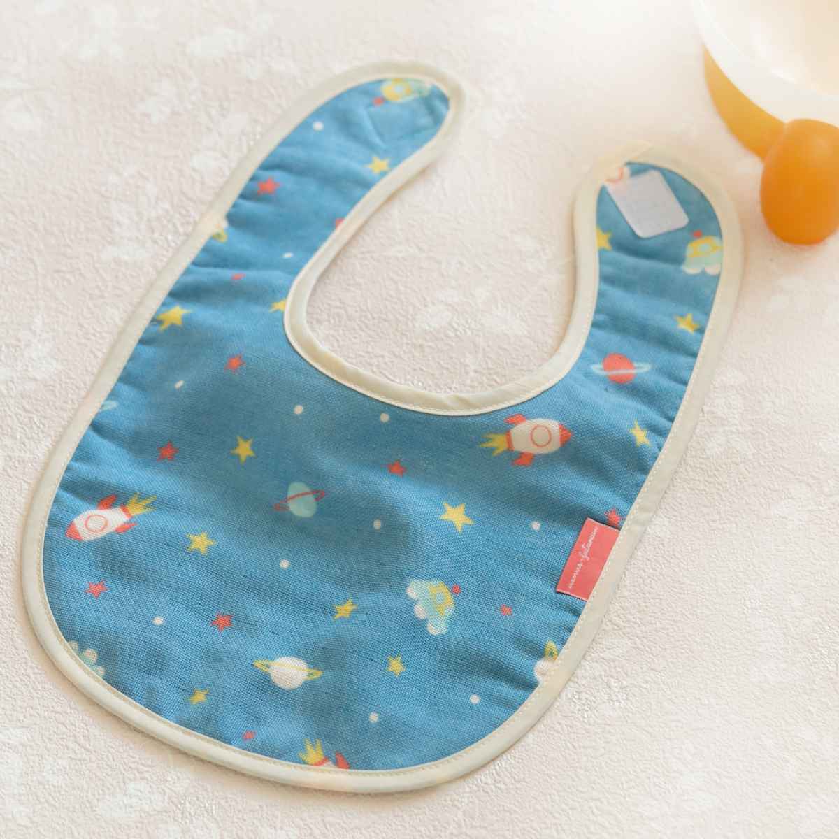 スタイ ベビー nenne-futurum SPACE SERIES ( よだれかけ ベビーエプロン ベビースタイ 前掛け エプロン お食事エプロン コットン 綿100% 日本製 男の子 赤ちゃん プレゼント グッズ かわいい ベビー用品 ベビーグッズ )