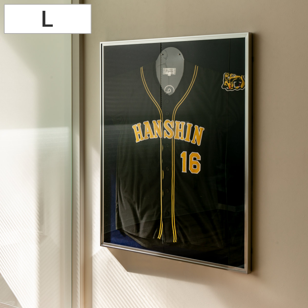 ユニフォーム 収納 ユニフォーム額 L111 S-NV Lサイズ ( ユニフォーム額縁 額 ハンガー付き 日本製 壁掛け 野球 ユニホーム フレーム ネイビー 幅80.3cm サイン入りユニホーム 保管 ディスプレイ 日本代表 サッカー ライブT )