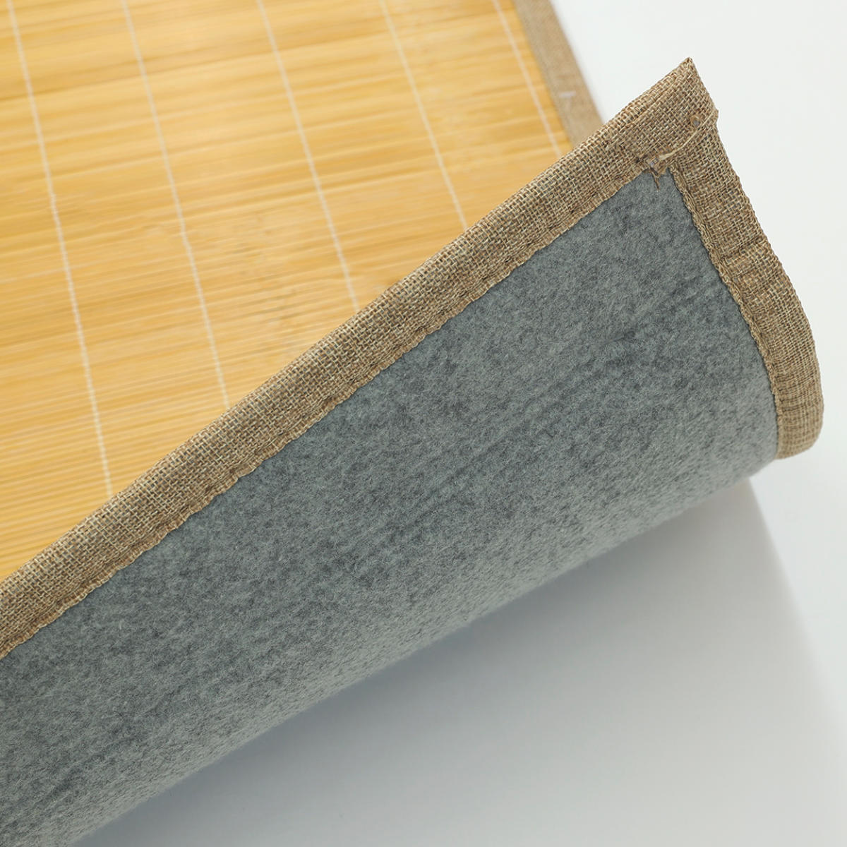 竹ラグ 180×180cm フラット ふっくらラグ ( ラグ マット 竹 ラグマット 天然素材 竹素材 抗菌 消臭効果 防音効果 耐久性 抗菌効果 消臭 防音 抗菌作用 ひんやり 滑り止め すべり止め ) 【ナチュラル】 ナチュラル