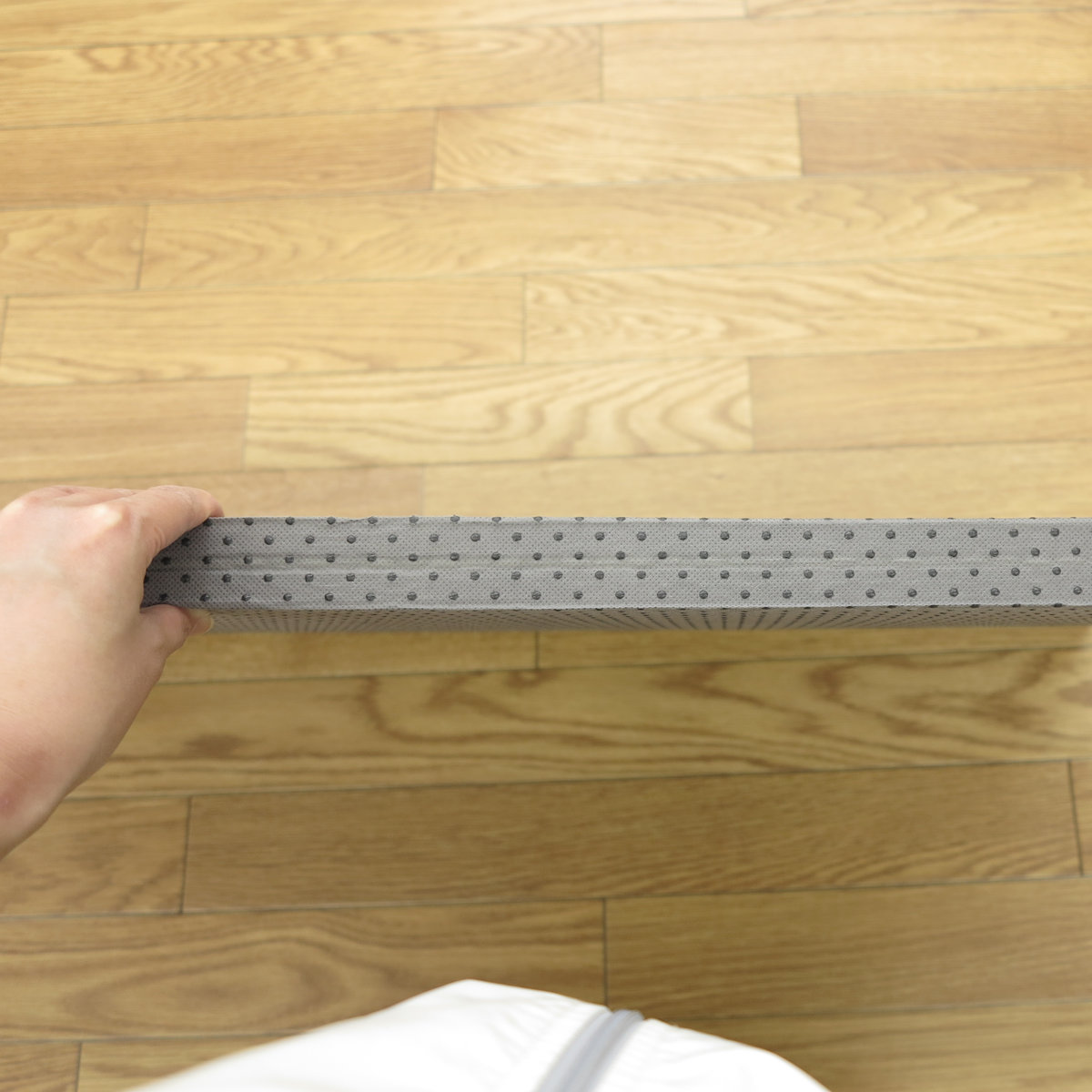 置き畳 二つ折りフロア畳 織姫 82×82 厚さ1.3cm 国産 6枚セット ( ユニット畳 フローリング畳 フロア畳 折りたたみ畳 二つ折り い草 日本製 6枚 畳マット い草マット い草ラグ 畳スペース システム畳 和室 軽い 軽量 滑り止め ) 【ベージュ】 ベージュ