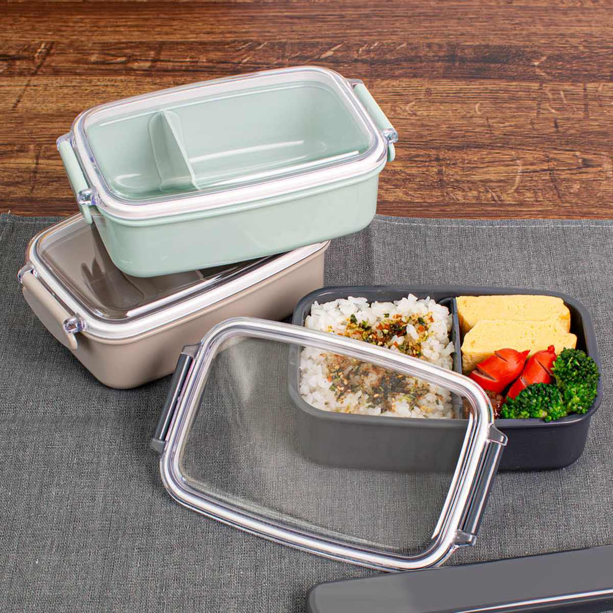 弁当箱 500ml ランチボックス 仕切付き カラーコレクション ( お弁当箱 レンジ対応 食洗機対応 1段 角型 子供 日本製 電子レンジ対応 キッズ 仕切り付 弁当 お弁当 幼稚園 保育園 ) 【チャコール】 チャコール