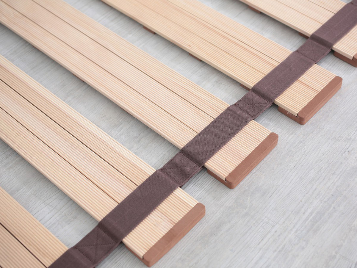 すのこベッド ロール式 シングル 薄型軽量 天然木 ( スノコ すのこ マット 折りたたみ 桐 布団 ふとん 下 布団干し 簡単 湿気 カビ 対策 薄い 軽い 完成品 )