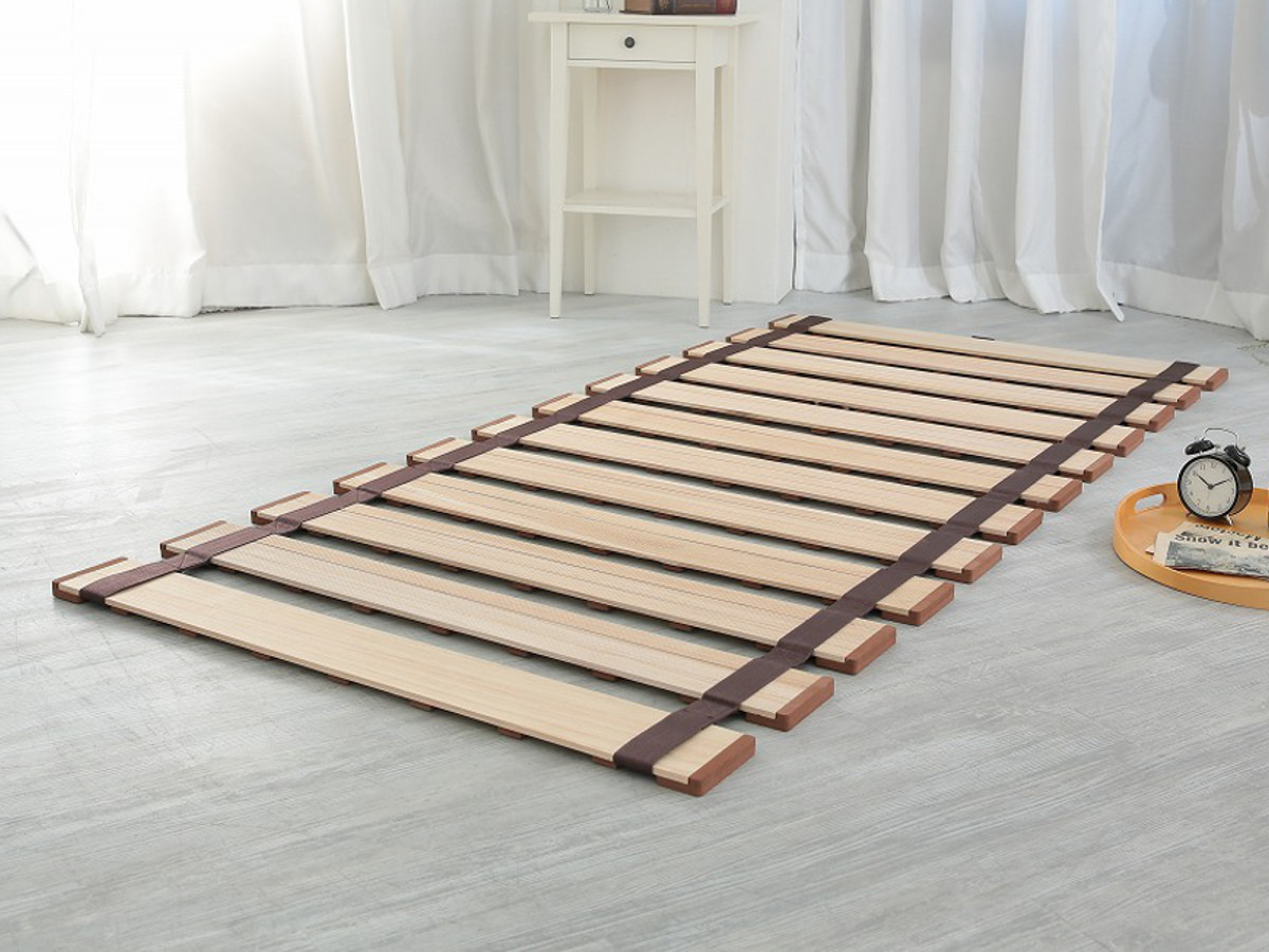 すのこベッド ロール式 シングル 薄型軽量 天然木 ( スノコ すのこ マット 折りたたみ 桐 布団 ふとん 下 布団干し 簡単 湿気 カビ 対策 薄い 軽い 完成品 )