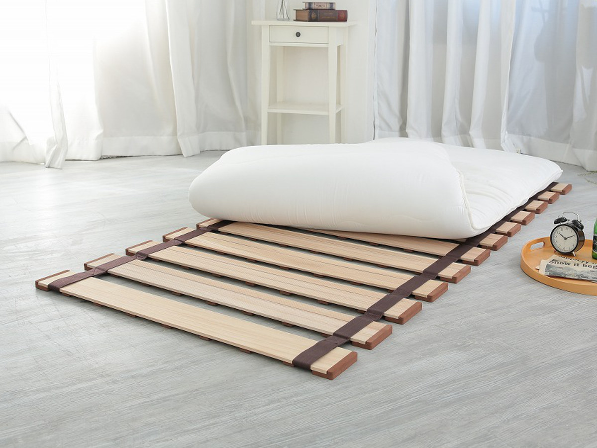 すのこベッド ロール式 シングル 薄型軽量 天然木 ( スノコ すのこ マット 折りたたみ 桐 布団 ふとん 下 布団干し 簡単 湿気 カビ 対策 薄い 軽い 完成品 )