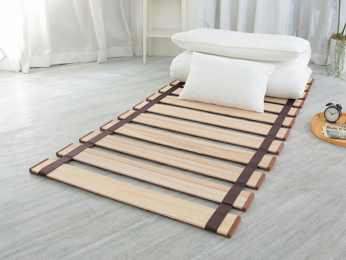 すのこベッド ロール式 シングル 薄型軽量 天然木 ( スノコ すのこ マット 折りたたみ 桐 布団 ふとん 下 布団干し 簡単 湿気 カビ 対策 薄い 軽い 完成品 )