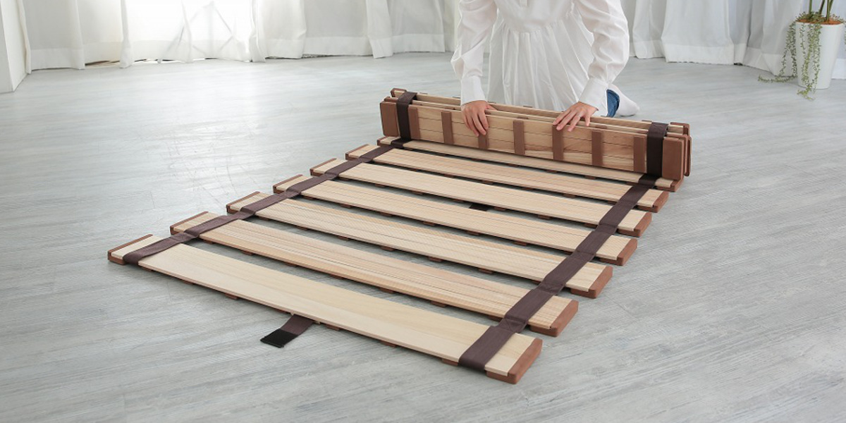 すのこベッド ロール式 シングル 薄型軽量 天然木 ( スノコ すのこ マット 折りたたみ 桐 布団 ふとん 下 布団干し 簡単 湿気 カビ 対策 薄い 軽い 完成品 )