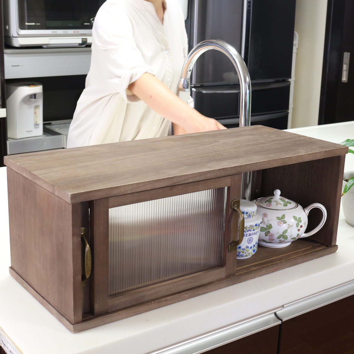 カウンター上収納 アンティーク風 カウンター上収納庫 幅60cm キッチン ( カウンターラック カップボード スパイスラック 卓上ラック ショーケース 引き戸 調味料ラック カウンター上 卓上 台所収納 木製 コンパクト スリム )