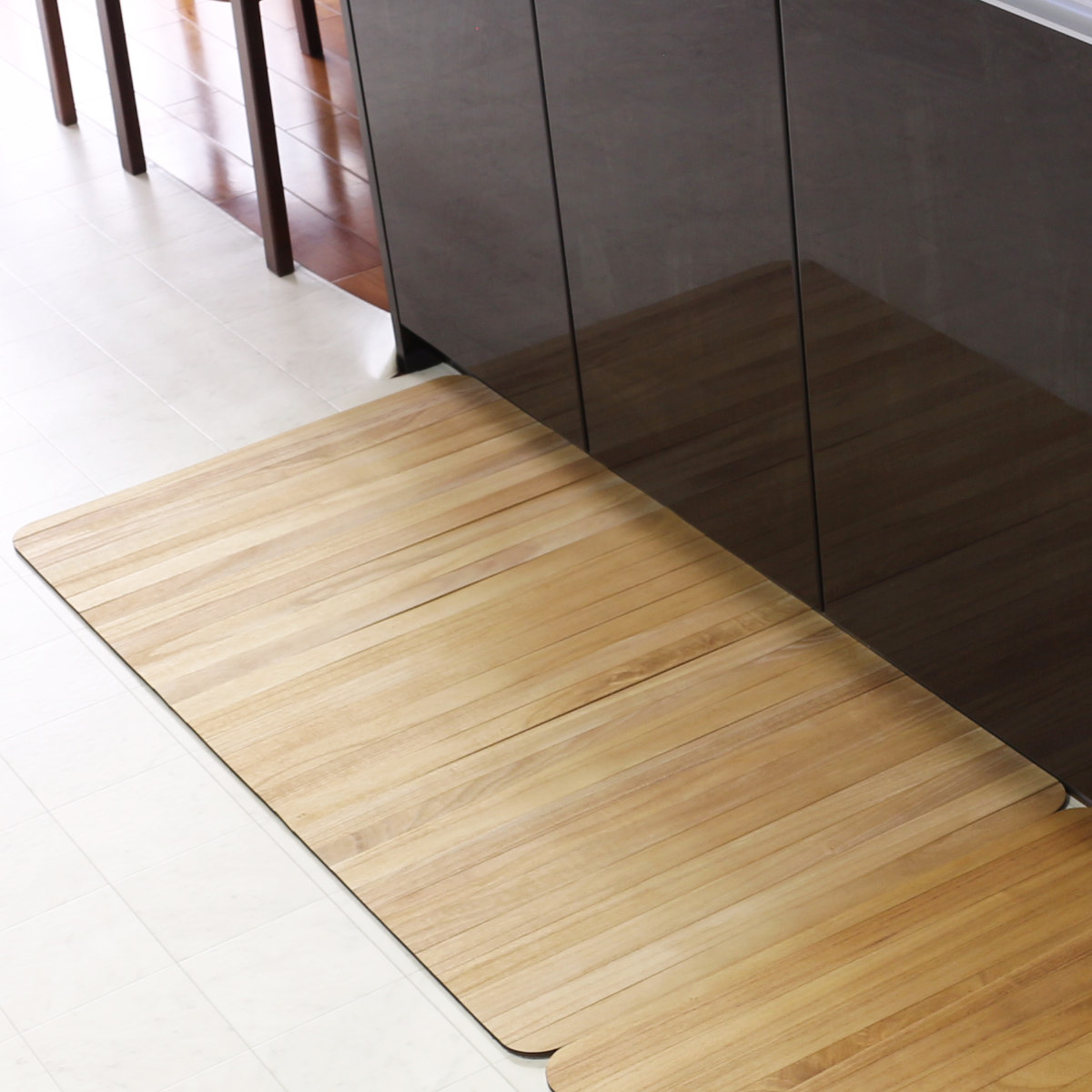 キッチンマット kirisai 桐のキッチンマット 60×120cm ( マット キッチン 桐 天然 キッチンシート 台所マット 拭けるキッチンマット 桐マット 撥水 ズレない すべり止め 傷防止 汚れ防止 拭ける 日本製 )