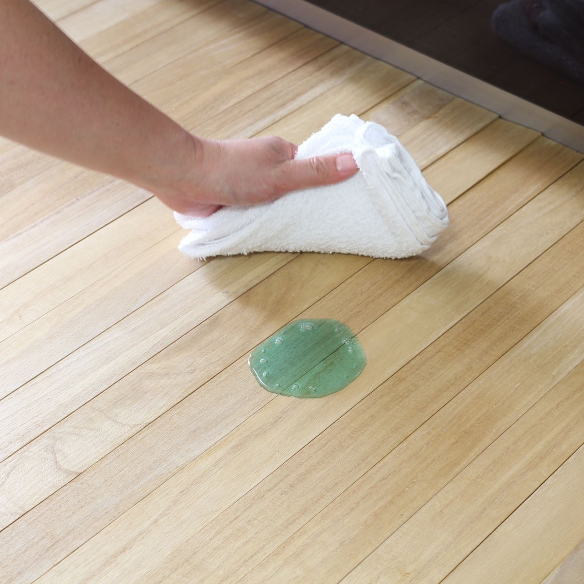 キッチンマット kirisai 桐のキッチンマット 60×120cm ( マット キッチン 桐 天然 キッチンシート 台所マット 拭けるキッチンマット 桐マット 撥水 ズレない すべり止め 傷防止 汚れ防止 拭ける 日本製 )