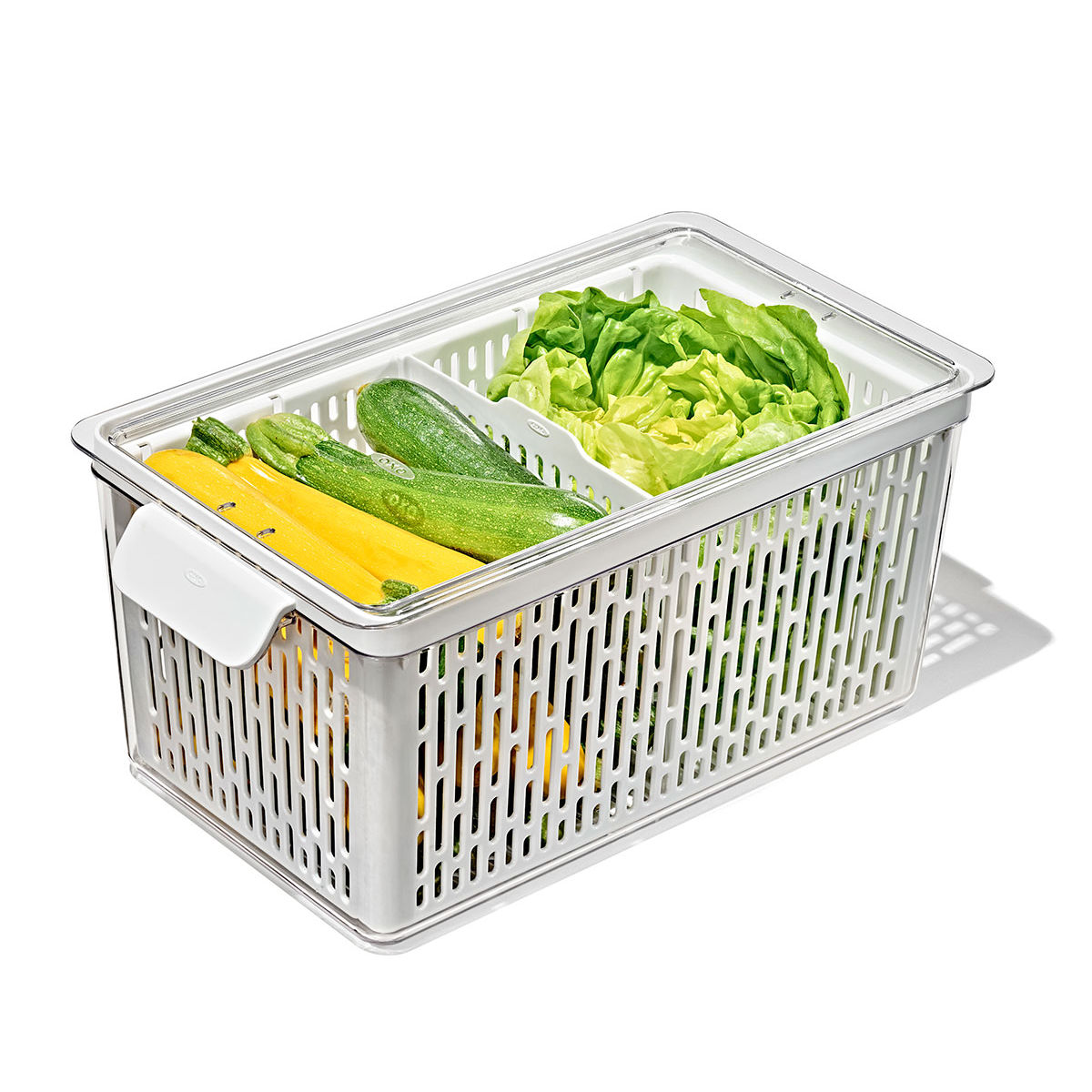 OXO オクソー 保存容器 ベジタブルキーパー ラージ ( プラスチック コンテナ 野菜保存容器 野菜用保存容器 ザル付き 水切り 食洗機対応 野菜用保存かご 野菜 保存 ベジタブル サラダボウル ハンドル付き 仕切り付き 冷蔵庫 透明 )