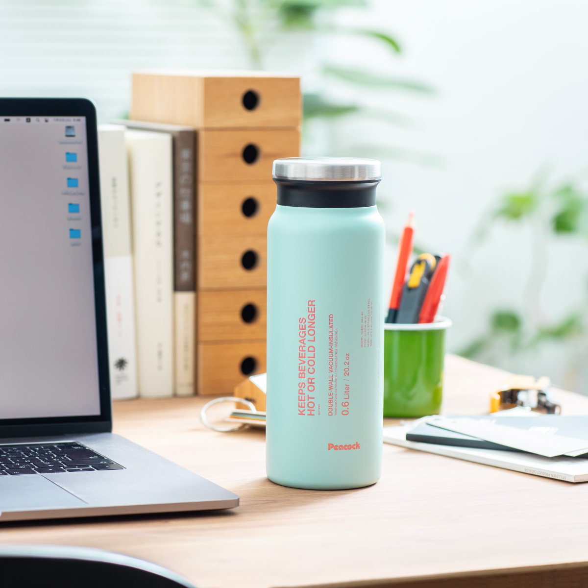 水筒 600ml ステンレスボトル スクリュータイプ ( ボトル 0.6L スクリュー ステンレス製 直飲み おしゃれ マグタイプ ダイレクトボトル ダイレクト シンプル お洒落 ステンレス 樹脂製 ) 【コーラルピンク】 コーラルピンク