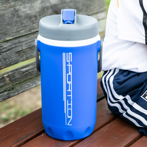 水筒 ジャグ 2L 保冷 直飲み パーソナルジャグ スポーション ( 大容量 直のみ 2リットル スポーツ 保冷専用 ワンタッチ スポーツジャグ スポーツボトル じかのみ 2リットル 直のみ スポーツドリンク対応 広口 ハンドル付き )
