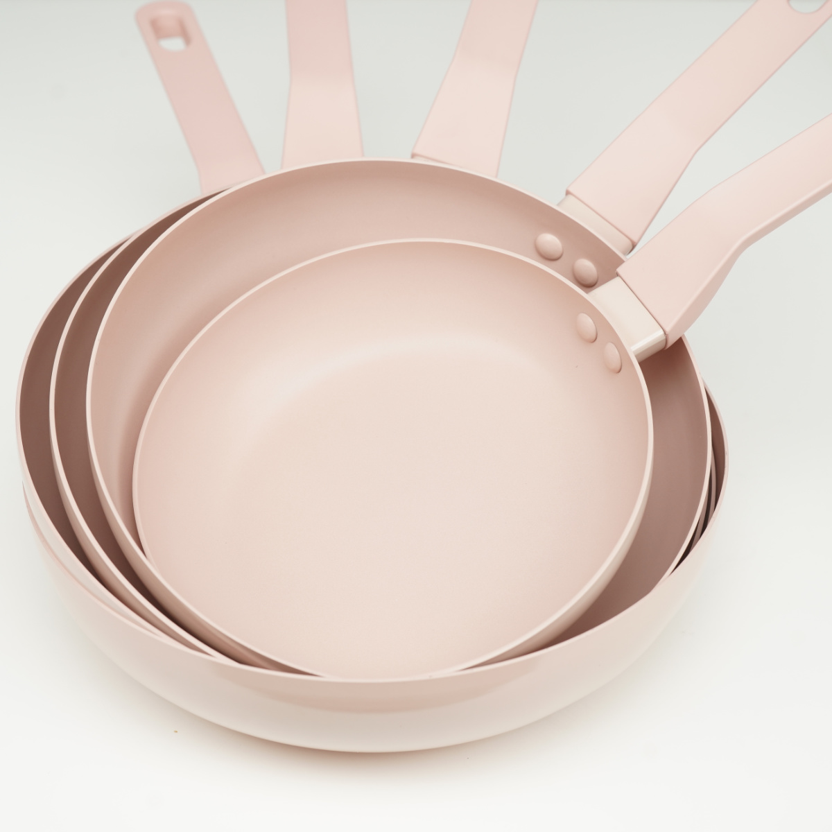 フライパン 26cm IH対応 ROSA ふっ素加工 ( ガス火対応 オール熱源対応 フッ素加工 軽い 26センチ フッ素コーティング アルミ製 軽量 ピンク 可愛い おしゃれ ローサ )