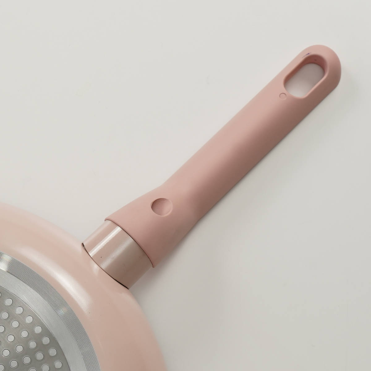 フライパン 28cm 深型 IH対応 ROSA ふっ素加工 いため鍋 ( ガス火対応 オール熱源対応 炒め鍋 フッ素加工 軽い 28センチ フッ素コーティング アルミ製 軽量 ピンク 可愛い おしゃれ ローサ )