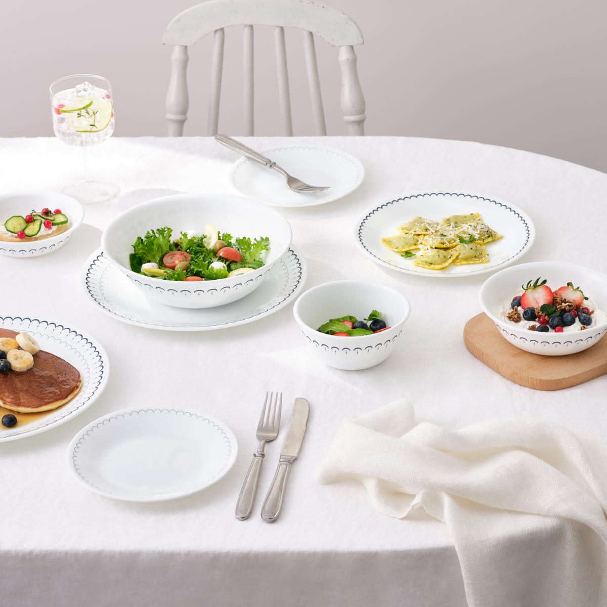 ランチプレート 21.5cm CORELLE コレールカスピアンレース ランチ皿 小 5枚セット ( 強化ガラス 電子レンジ対応 食洗機対応 オーブン対応 仕切り皿 丈夫 軽い 割れにくい 3つ仕切り ワンプレート モーニングプレート 朝食 おしゃれ )