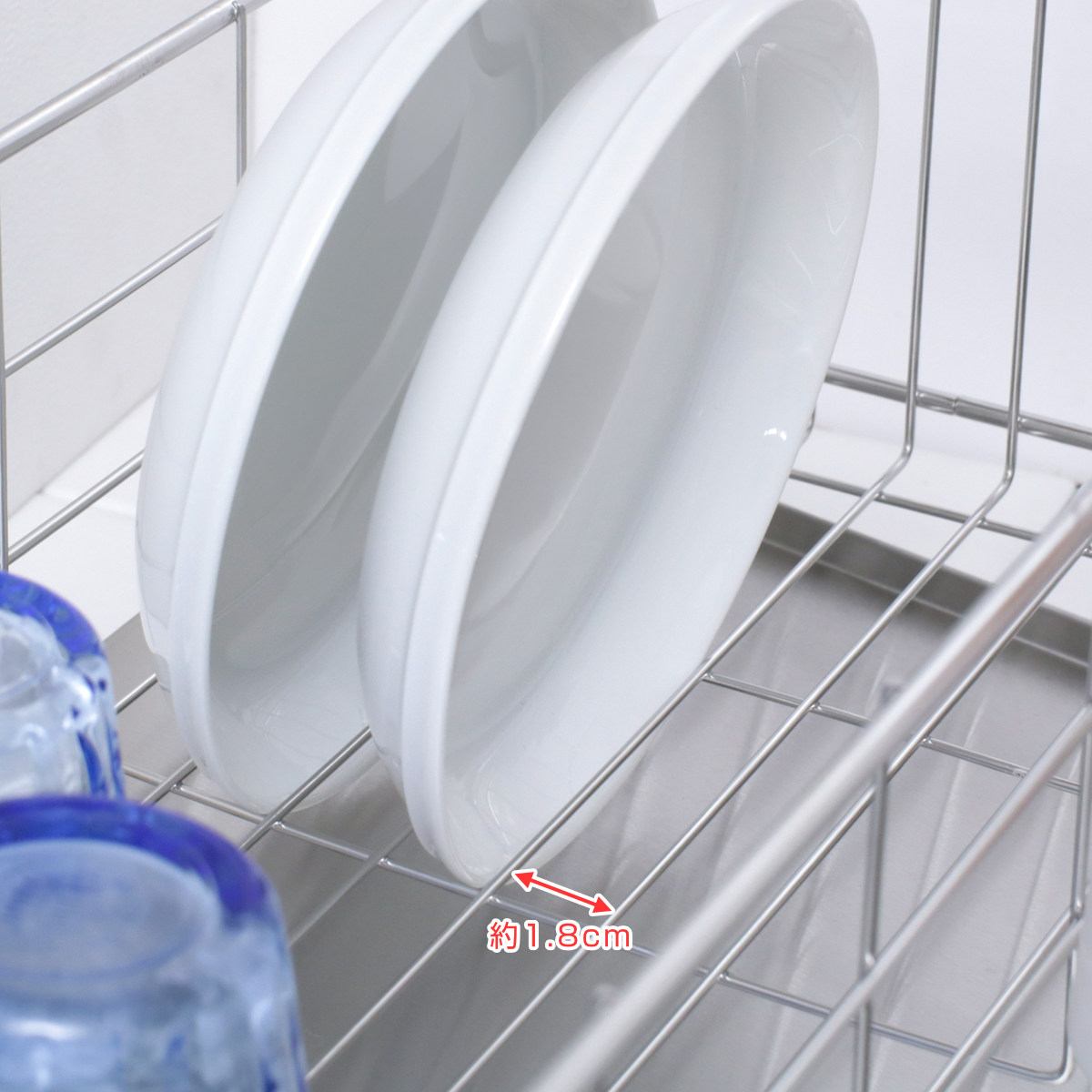 水切りカゴ 燕三条産 18-8ステンレス製 水切りバスケット スリム メイドインジャパン ( 水切りかご 水切りラック ディッシュラック ステンレス 日本製 シンク上 シンクサイド 横 洗い物 食器洗い 乾燥 水受けトレー 斜め 流れる )