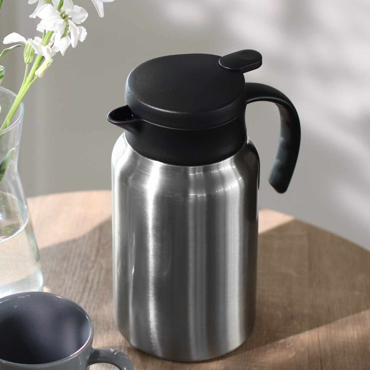 ポット 1.5L 真空断熱 保温 魔法瓶 ステンレス ( 卓上ポット ステンレスポット 保冷 保温ポット 保冷ポット 卓上 持ち手付き コーヒー 珈琲 お茶 紅茶 真空二重構造 ワンタッチ開閉 )