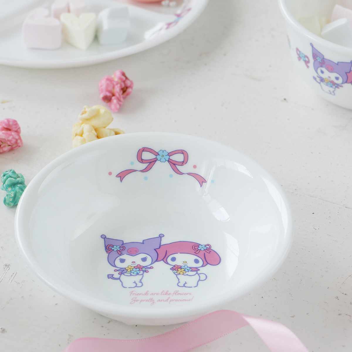 ボウル 13.5cm CORELLE コレールマイメロディ&クロミ 小 ( 強化ガラス 電子レンジ対応 食洗機対応 オーブン対応 皿 お皿 器 軽い 割れにくい おしゃれ かわいい キャラクター サラダボウル ヨーグルト 朝食 前菜 耐久性 丈夫 )