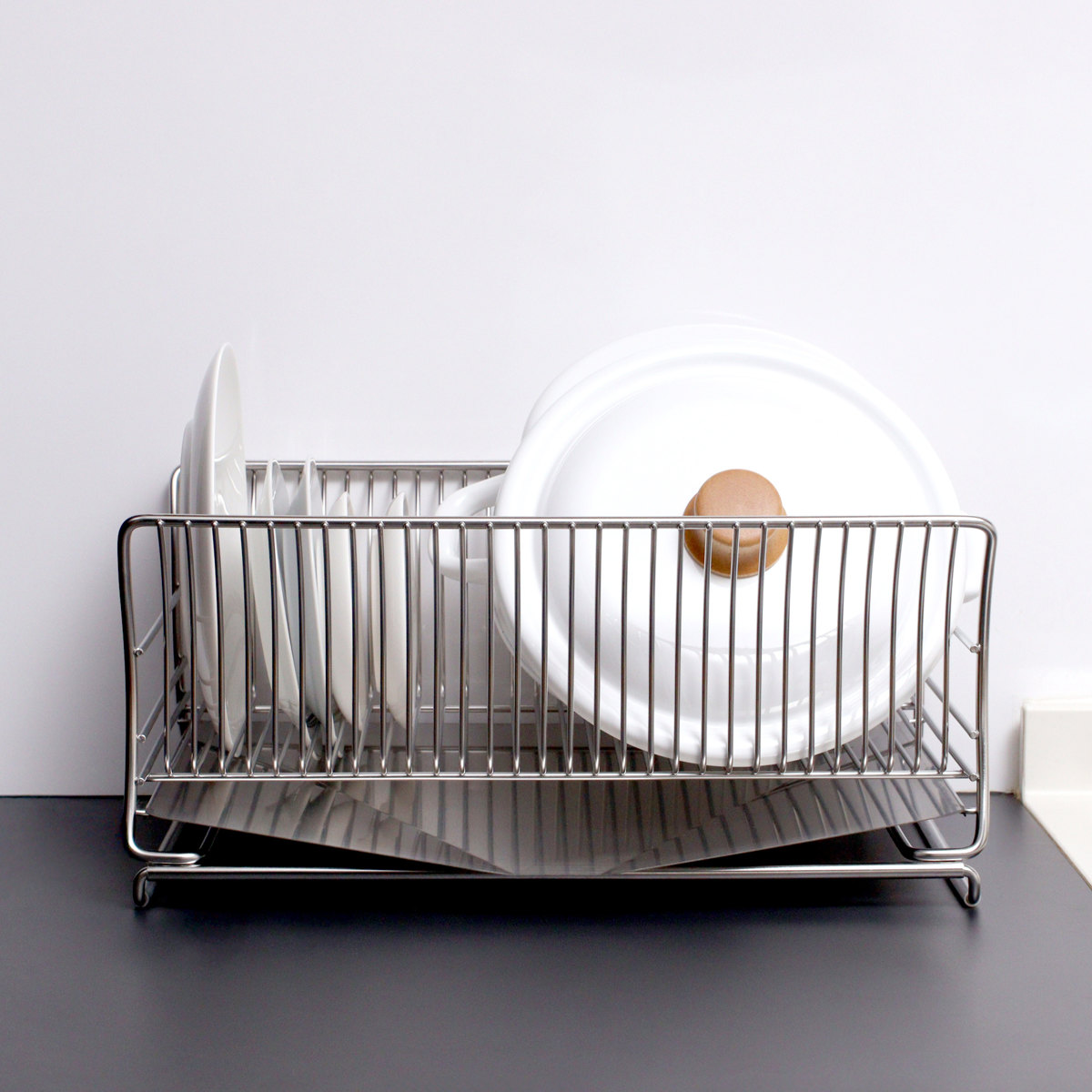 水切りかご 18-8 ステンレス製 水切りカゴ サスティナ ( 水切りラック ディッシュラック 水切りバスケット 水切り 流れる オールステンレス 伸縮 1段 トレー シンク上 シンク渡し シンク横 洗い物 食器洗い 乾燥 おすすめ )