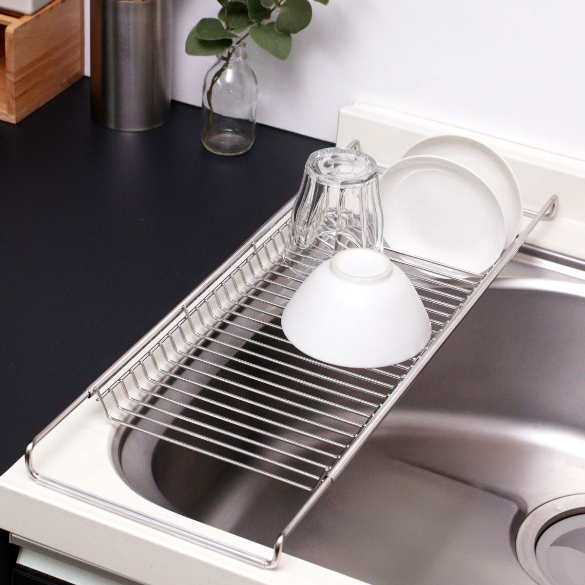 水切りラック 18-8 ステンレス製 スライド水切りラック サスティナ ( 水切りプレート シンク上水切り 水切りトレー スライド式 オールステンレス シンク上 洗い物 食器洗い 乾燥 おすすめ )