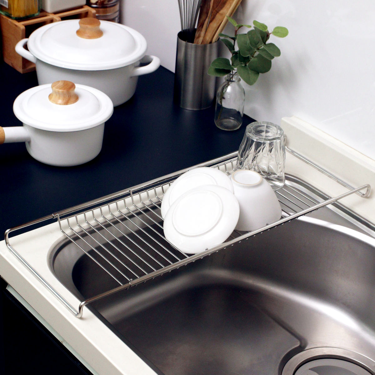 水切りラック 18-8 ステンレス製 スライド水切りラック サスティナ ( 水切りプレート シンク上水切り 水切りトレー スライド式 オールステンレス シンク上 洗い物 食器洗い 乾燥 おすすめ )