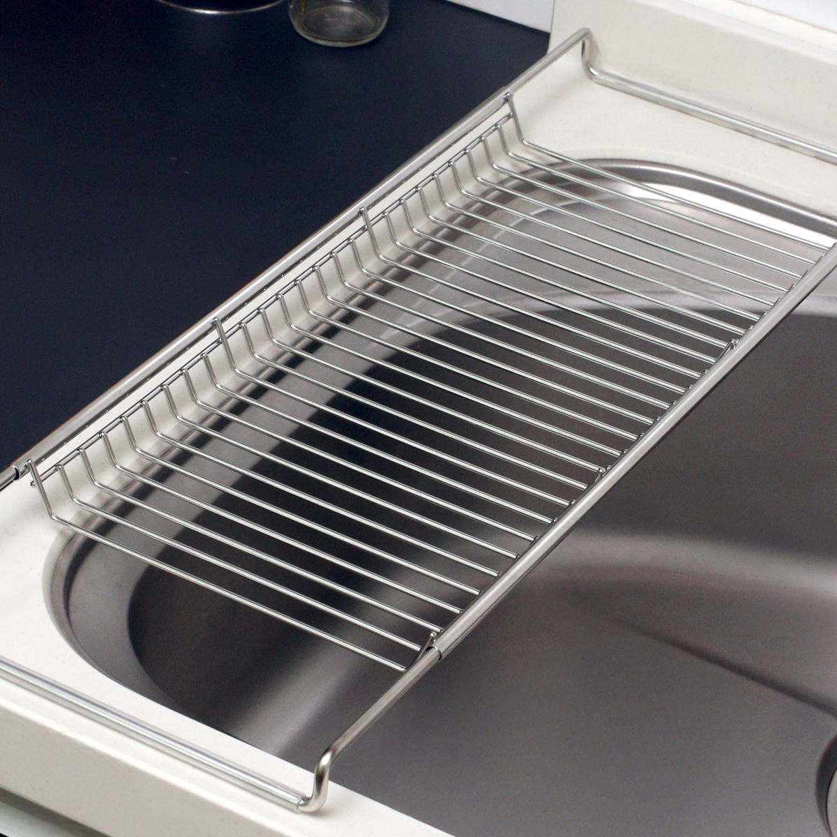 水切りラック 18-8 ステンレス製 スライド水切りラック サスティナ ( 水切りプレート シンク上水切り 水切りトレー スライド式 オールステンレス シンク上 洗い物 食器洗い 乾燥 おすすめ )