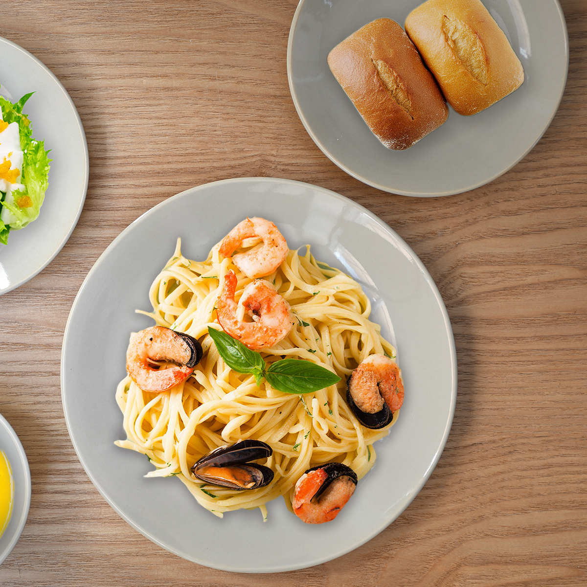 プレート 16.5cm 軽量磁器 ( 食洗機対応 電子レンジ対応 皿 お皿 中皿 取り皿 軽い 軽量 和風 洋風 取皿 副菜 軽食 ケーキ ラウンド 丸 シック おしゃれ ) 【ライトグレー】 ライトグレー