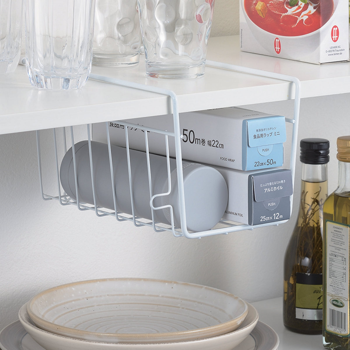 キッチンバスケット 吊戸棚用 スキット ハンガーバスケット スリム 深型 ( 収納ラック 食器棚収納 吊戸棚 吊り戸棚 吊戸棚下収納 吊下げラック 吊り下げラック 吊り下げ収納 ボトル ラップ ホイル カップ 食器収納 食器棚 収納 )