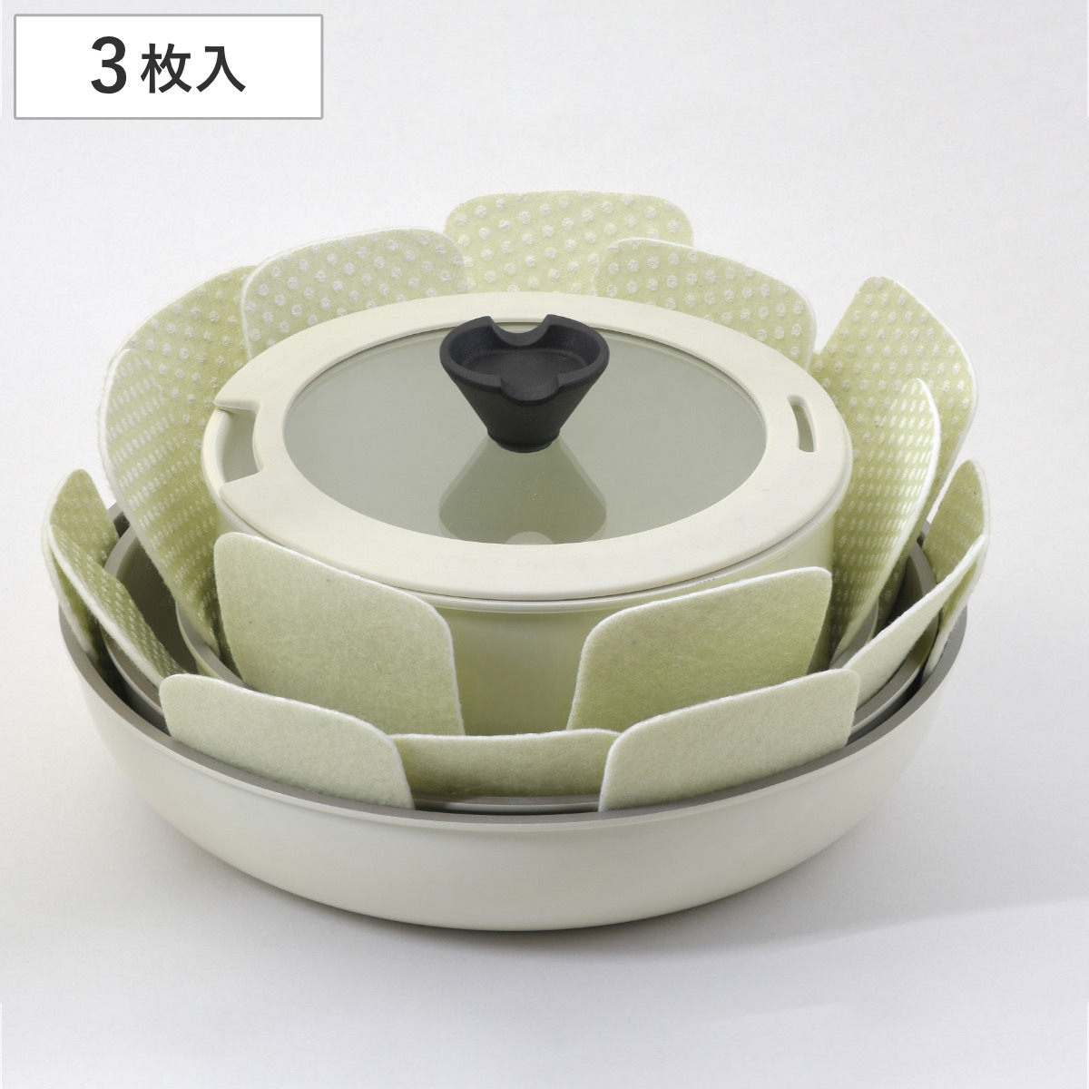 保護マット フライパン 鍋 トルティーノ マルチポット フライパン保護マット 3枚入 ( フライパンプロテクター 傷つき防止 仕切り 収納時 重ねる 間に挟む キズ防止 すべり止め 保護 コーティング保護 キズ予防 )