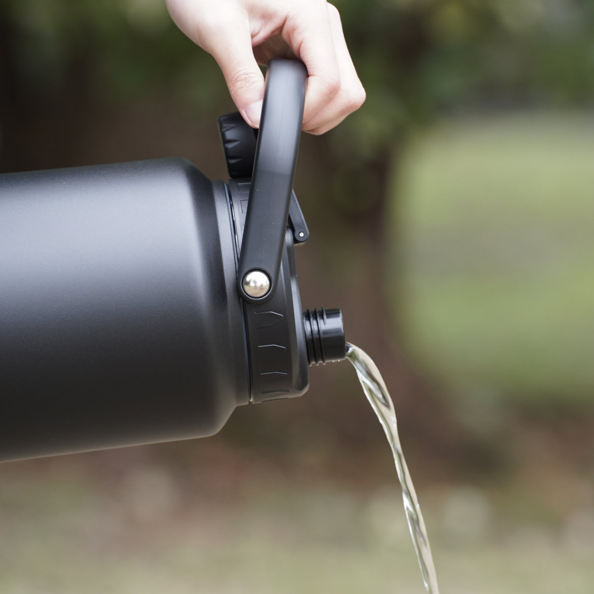 水筒 2.2L チャージャー アイスコンテナジャグ2200 保冷 ( 大容量 直飲み 2リットル スポーツ 保冷専用 スポーツジャグ スポーツボトル ダイレクトボトル アイスコンテナ 氷入れ容器 広口 ハンドル付き タンク 持ち運び 取っ手付き )