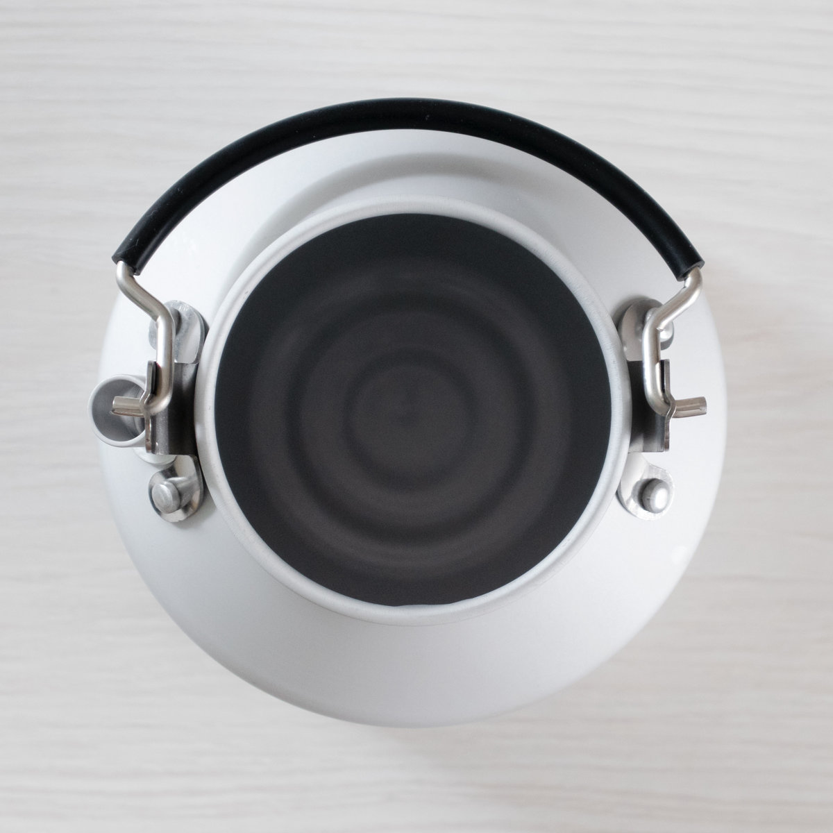 アルミケトル 丸型クッカーに入るアルミケトル625ml F.C.P キャプテンスタッグ ( CAPTAIN STAG ケトル 625リットル ヤカン やかん ケットル キャンプ用品 調理器具 アウトドア キッチンツール 丸型 クッカー収納 持ち運び )