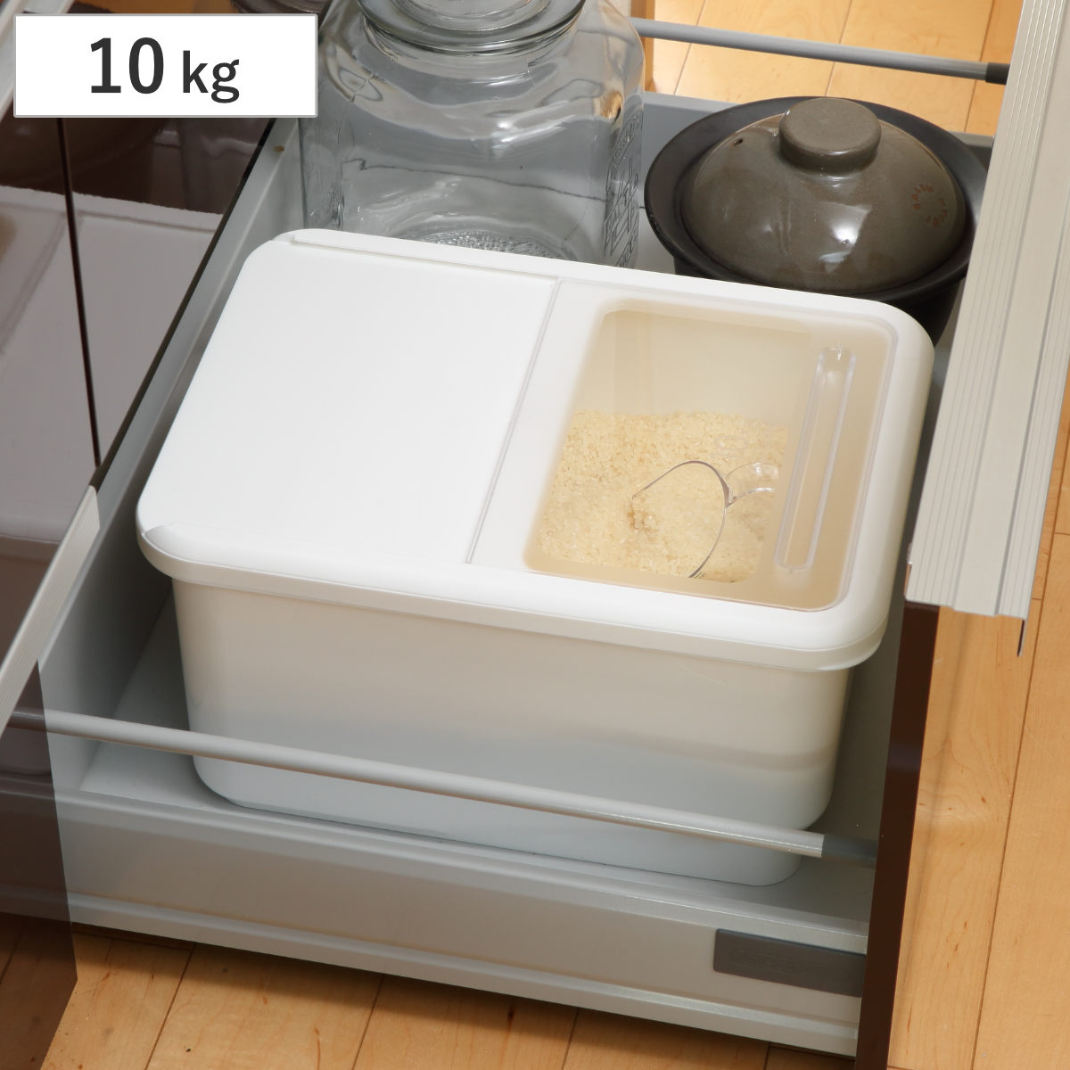 米びつ 10kg 引出し収納米びつ10kg用 ( 保存容器 米櫃 ライスストッカー 引出し用 スリム 冷蔵庫 日本製 計量カップ付き プラスチック 密閉 透明窓付き 10キロ シンク下 米 お米 お米収納 お米保存 ペットフード 保管 収納 ケース )