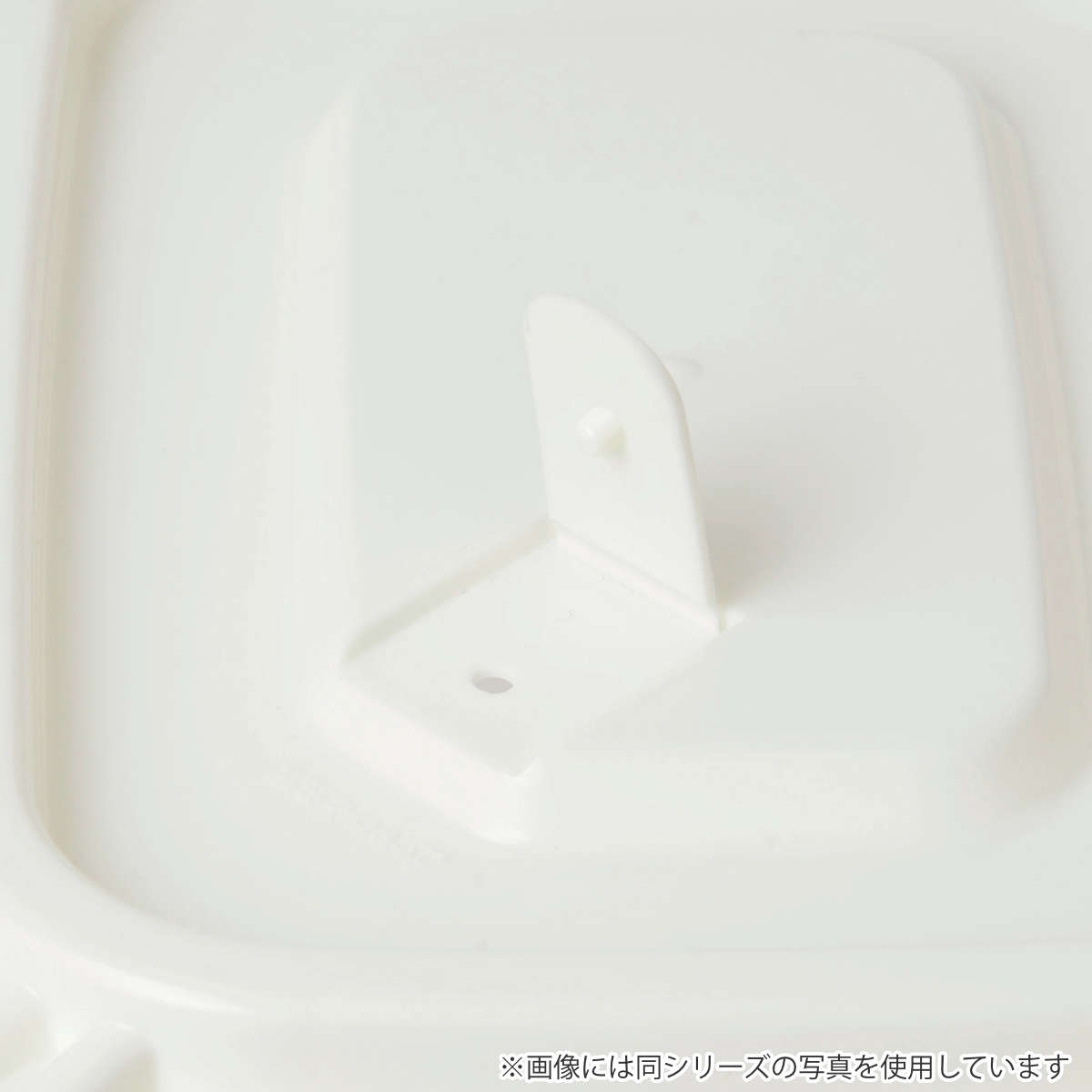 保存容器 250ml Easy Pack 丸型 S 4個組 1膳分 ( ご飯 容器 電子レンジ 米 冷凍ご飯容器 冷凍保存 食洗機対応 電子レンジ対応 日本製 蒸気弁 フタをしたまま 一膳分 一杯分 お米 ごはん 小分け 保存 炊き立てごはん 丸 )