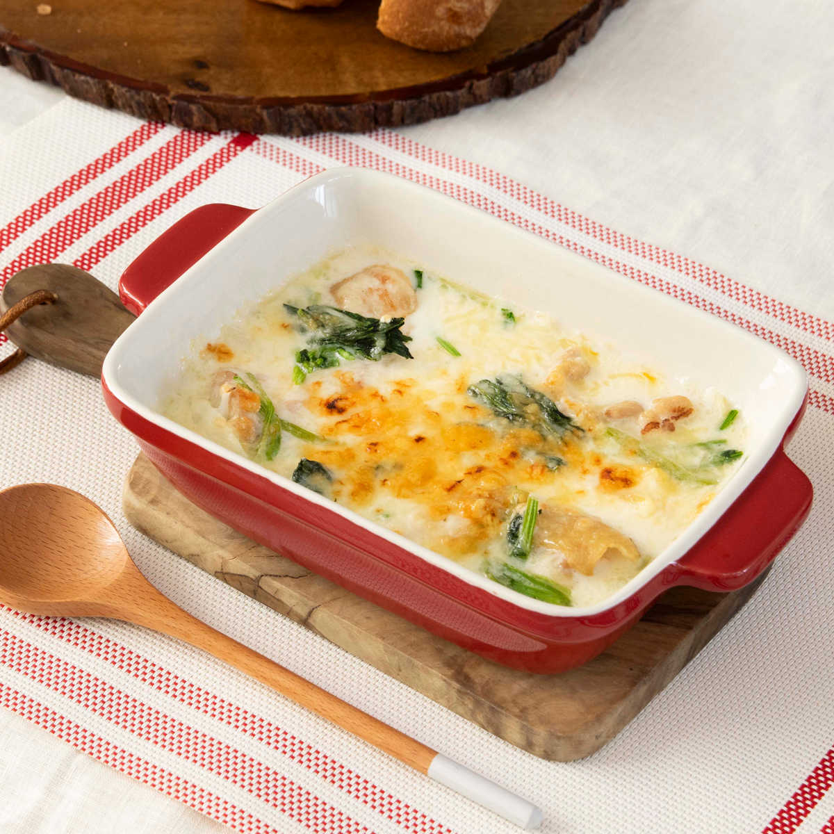 グラタン皿 18cm 長方形 深型 陶磁器 ( 電子レンジ対応 オーブン対応 トースター対応 耐熱皿 食器 耐熱容器 四角 スクエア 角 耳付き 一人用 グラタン ラザニア おしゃれ かわいい )