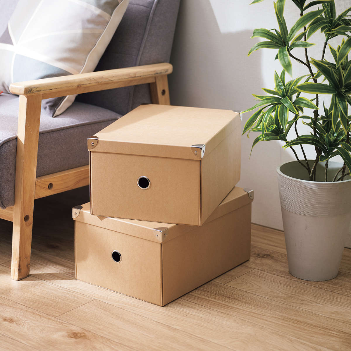 収納ボックス ストレージパルプボックス L ふた付き 幅27×奥行28×高さ18cm ( 収納 ボックス 箱 紙 紙製 パルプ フタ付き 小物収納 小物入れ ケース ストック 積み重ね 金属 金具付き 丈夫 折りたたみ 整理整頓 片付け ) 【ブラック】 ブラック