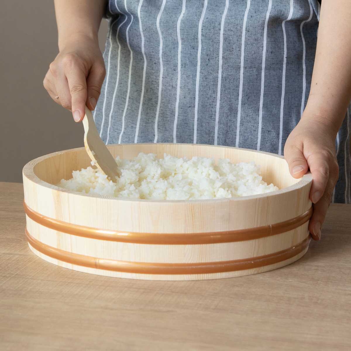 寿司桶 30cm おウチで楽しい 手巻き寿司桶 5点セット ( しゃもじ付き すし桶 天然木 木製 飯台 すし飯台 飯切 手巻き寿司 ちらし寿司 4合用 桶 木桶 お祝い事 イベント ホームパーティー ひな祭り )