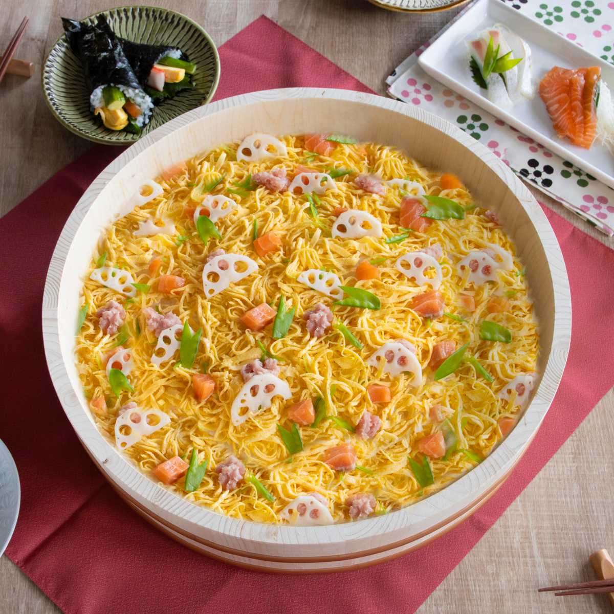 寿司桶 39cm 和の里 木製飯台 約一升用 ( すし桶 天然木 木製 飯台 すし飯台 飯切 手巻き寿司 ちらし寿司 1升用 桶 木桶 お祝い事 イベント ホームパーティー ひな祭り )